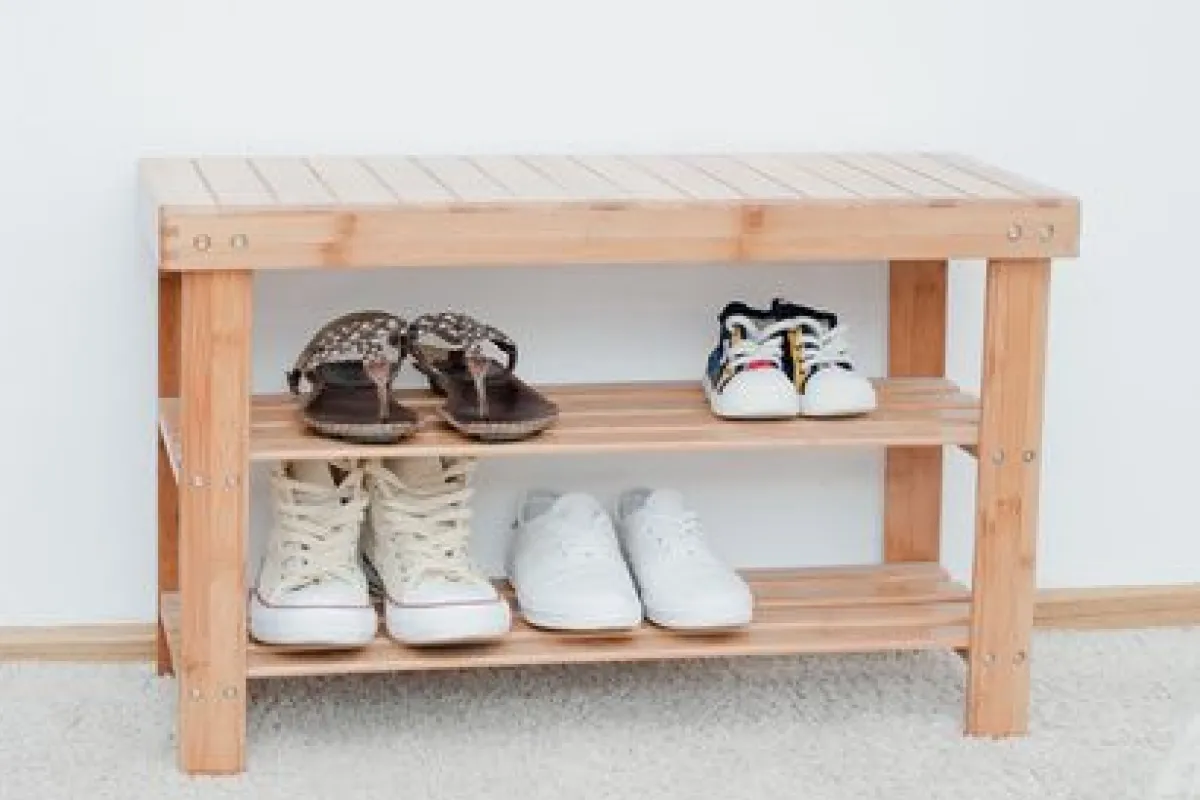 Sneakers shoesing storage room.  Idee rangement chaussure, Boite a  chaussure, Porte chaussures