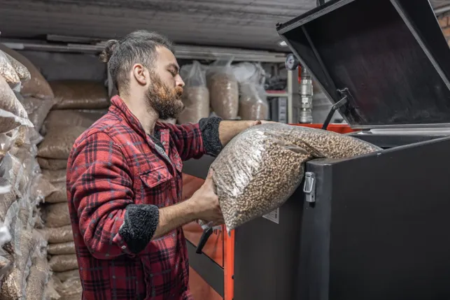 Un chauffage confortable et intelligent avec la chaudière à granulés